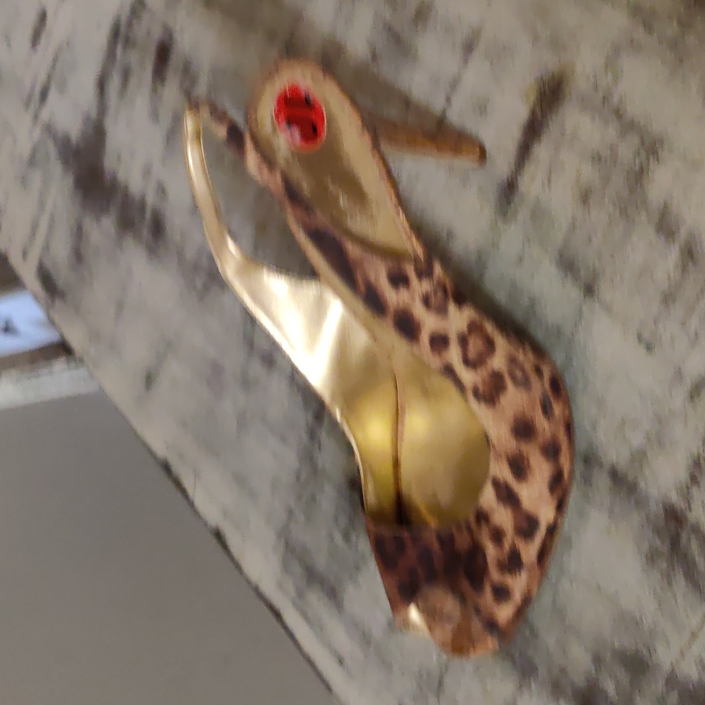 Leopard Heel